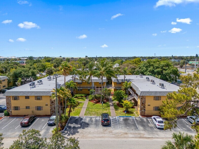 More Photos Of , Lantana Multifamily For Sale