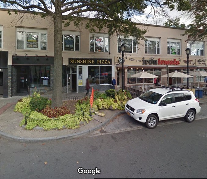 4557 Mamaroneck Ave, White Plains, NY 10601 Storefront Retail Office