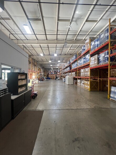 More Photos Of 2240 29th St SE, Grand Rapids Warehouse For Lease