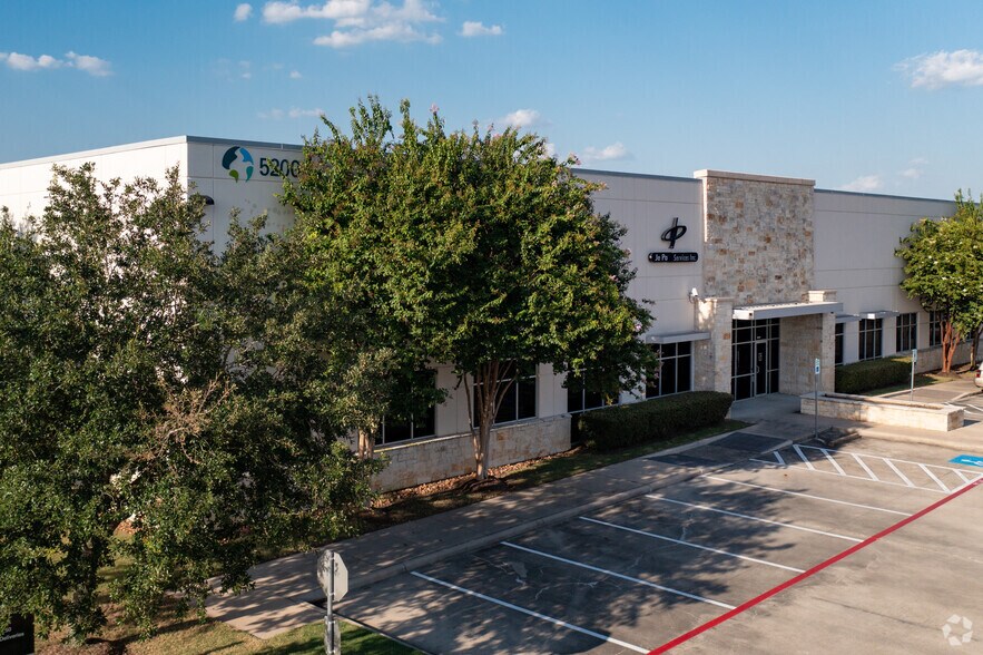 More Photos Of 14200 Hollister Rd, Houston Unknown For Lease