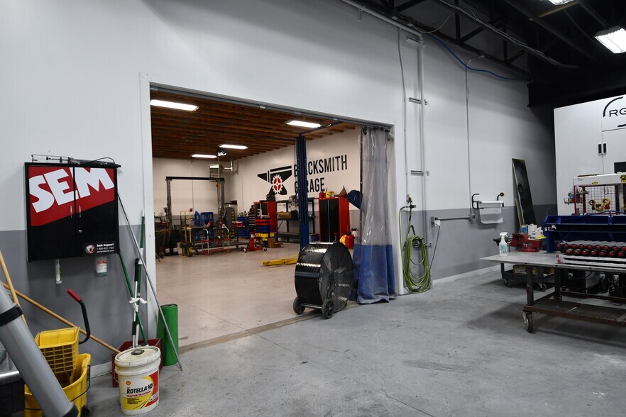 More Photos Of 4930 E 2550 N, Eden Auto Dealership For Lease