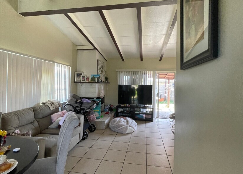 More Photos Of 1100-1114 E 3rd Ave, La Habra Apartments For Sale