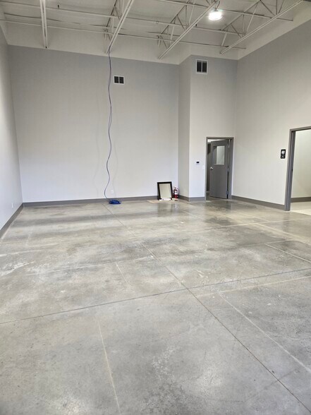 More Photos Of 1180 Devin Dr, Norton Shores Manufacturing For Lease