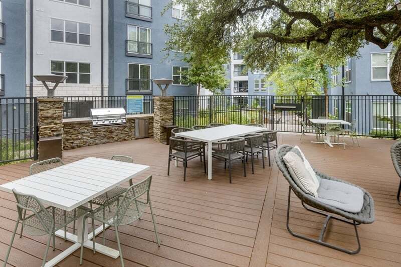More Photos Of 2717 S Lamar Blvd, Austin Apartments For Lease