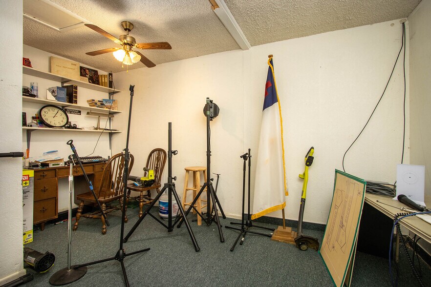 More Photos Of 50636 Golden Ray Rd, Johnson Valley Religious Facility For Sale