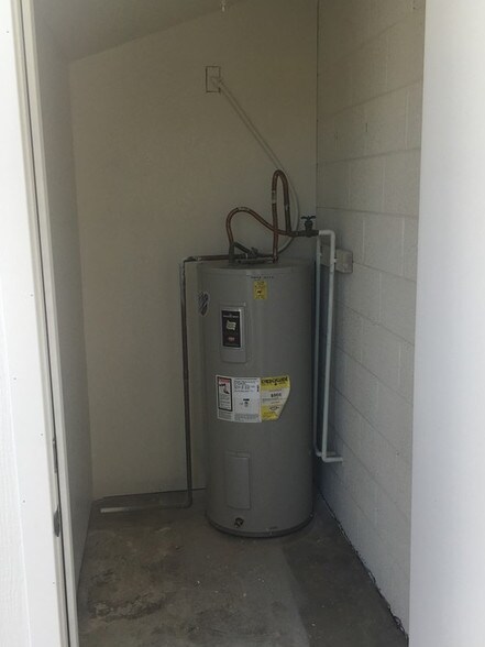 More Photos Of 718 W Hazelwood St, Phoenix Apartments For Sale