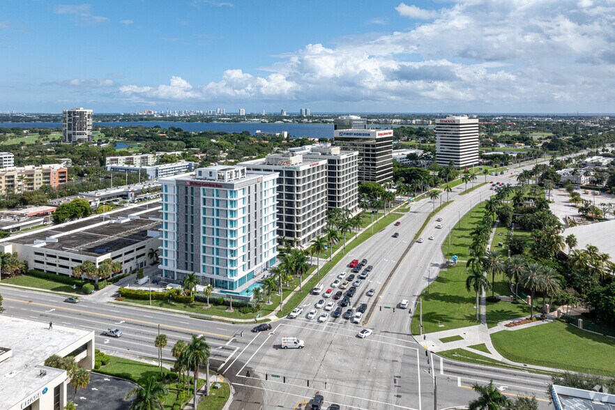 More Photos Of 1665 Palm Beach Lakes Blvd, West Palm Beach Unknown For Lease