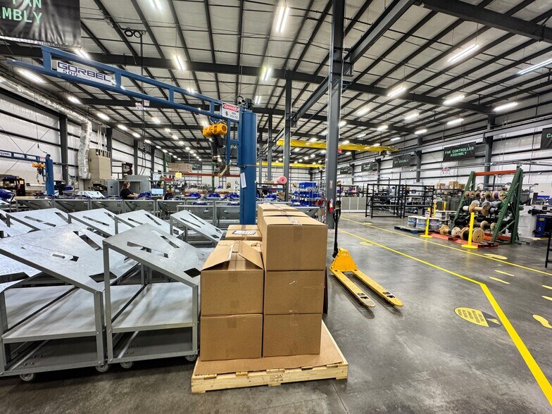 More Photos Of 4010 Deerpark Blvd, Elkton Manufacturing For Sale