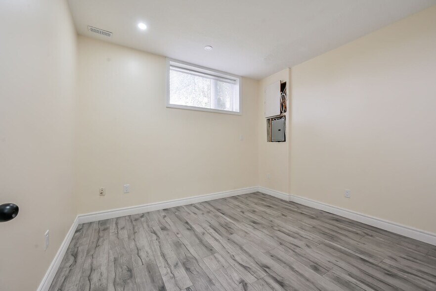 More Photos Of 1119 Glancaster Rd, Hamilton Land For Sale