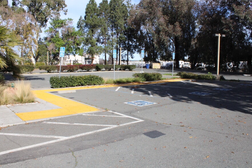 More Photos Of 1485 Civic Ct, Concord Office For Lease