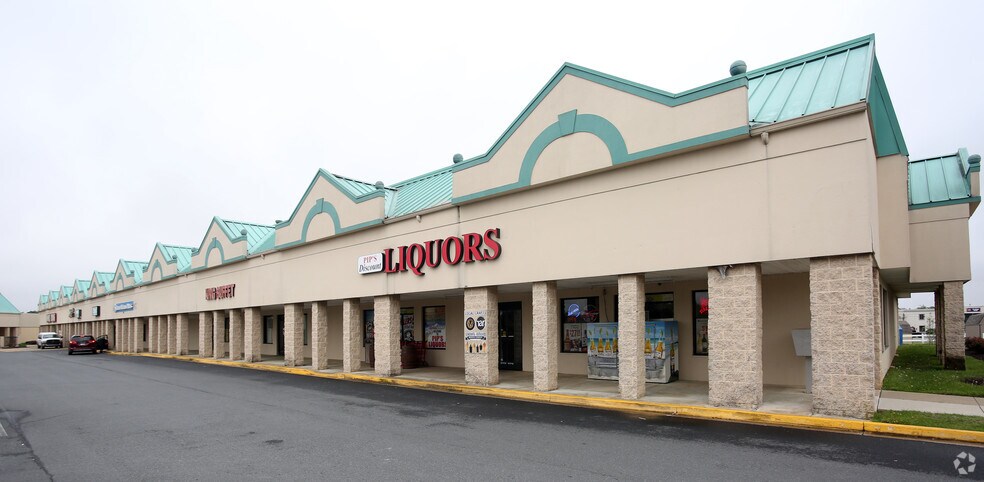 More Photos Of 1-21 Washington Sq, Chestertown Unknown For Lease