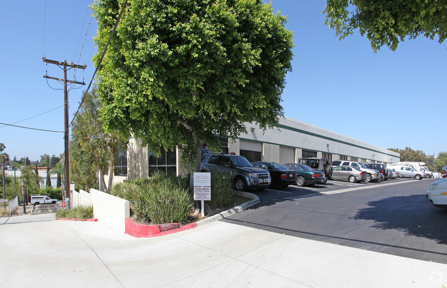 Primary Photo Of 4564 Alvarado Canyon Rd, San Diego Manufacturing For Lease