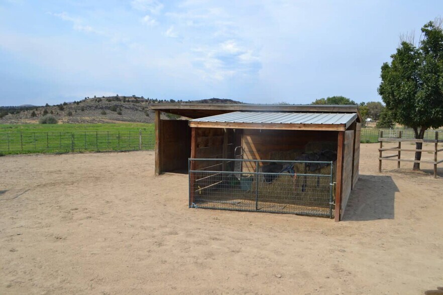 More Photos Of 480-100 Belfast Rd, Litchfield Land For Sale