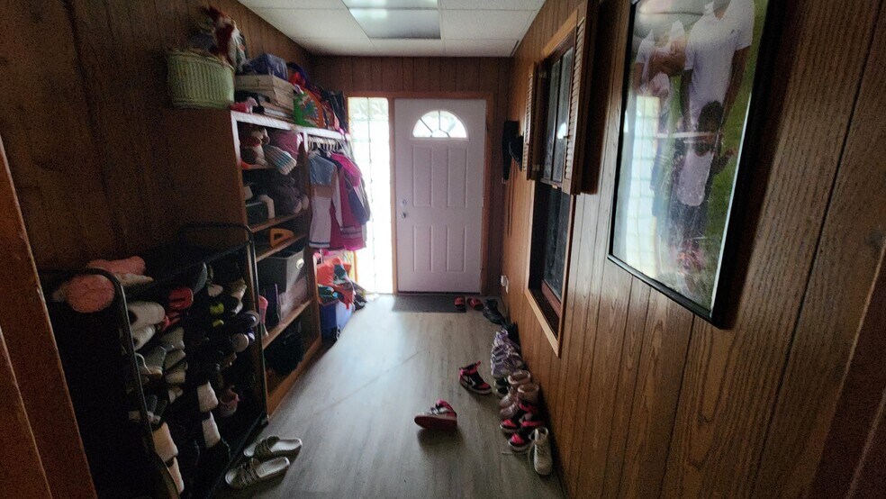 More Photos Of 1110 W Oakland Ave, Austin Apartments For Sale