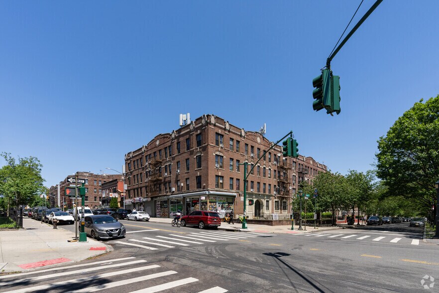 More Photos Of 291 Buffalo Ave, Brooklyn Apartments For Lease