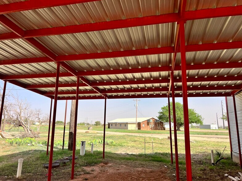More Photos Of 3802 Idalou Rd, Lubbock Warehouse For Sale