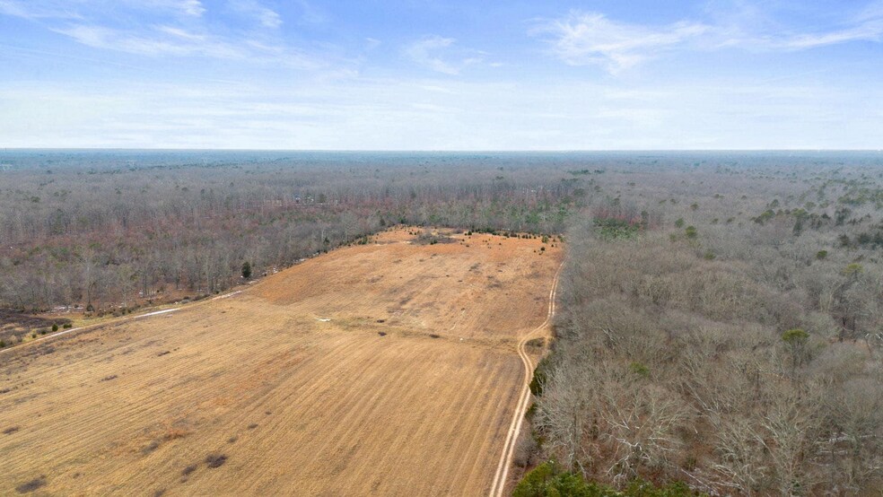 More Photos Of 2090 Blue Bell Rd, Williamstown Land For Sale