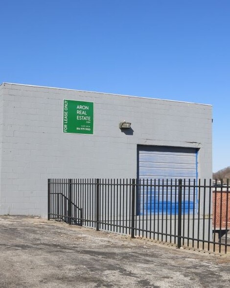 More Photos Of 2516 W Pennway St, Kansas City Manufacturing For Lease