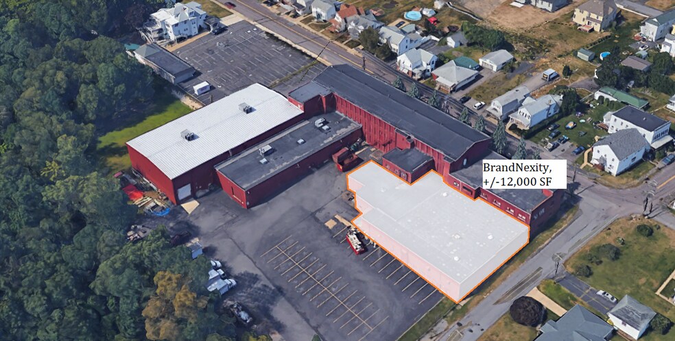 More Photos Of 75 Stark St, Hudson Manufacturing For Sale
