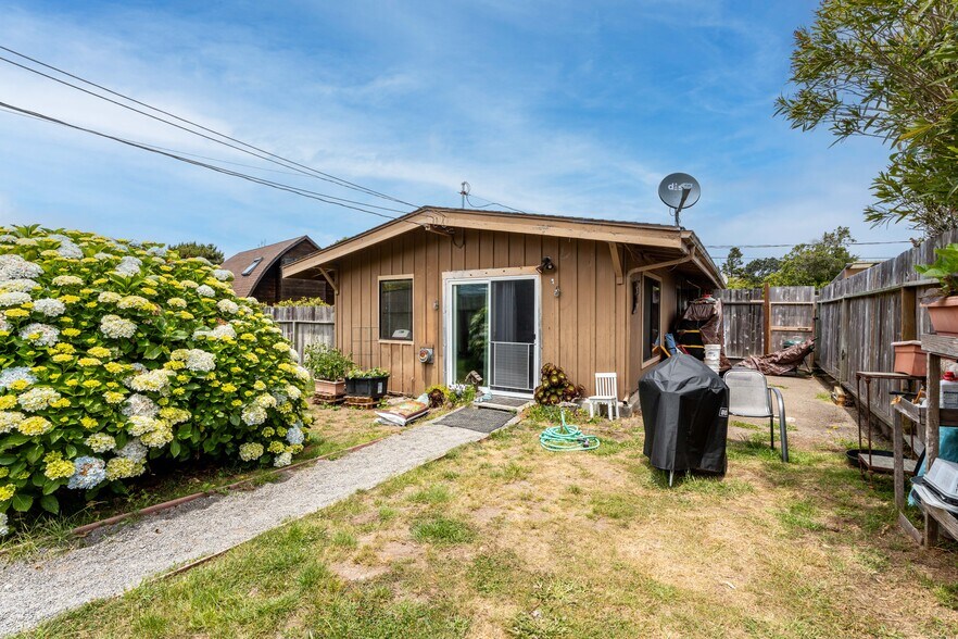 More Photos Of 23800 N Highway 1, Fort Bragg Apartments For Sale