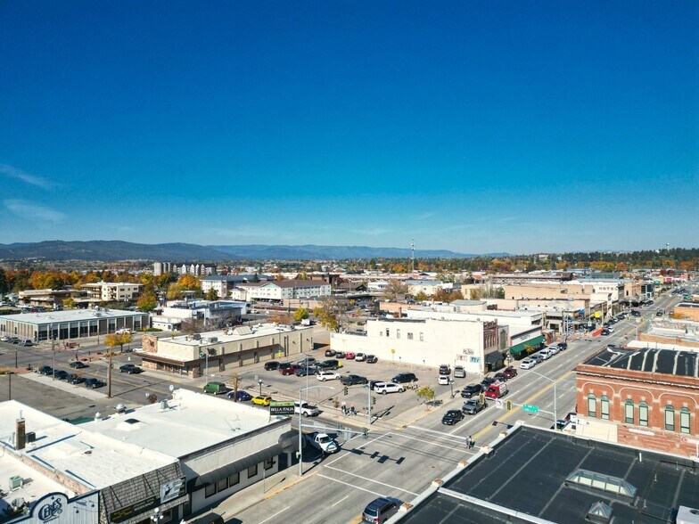 More Photos Of 302 S Main St, Kalispell Restaurant For Sale