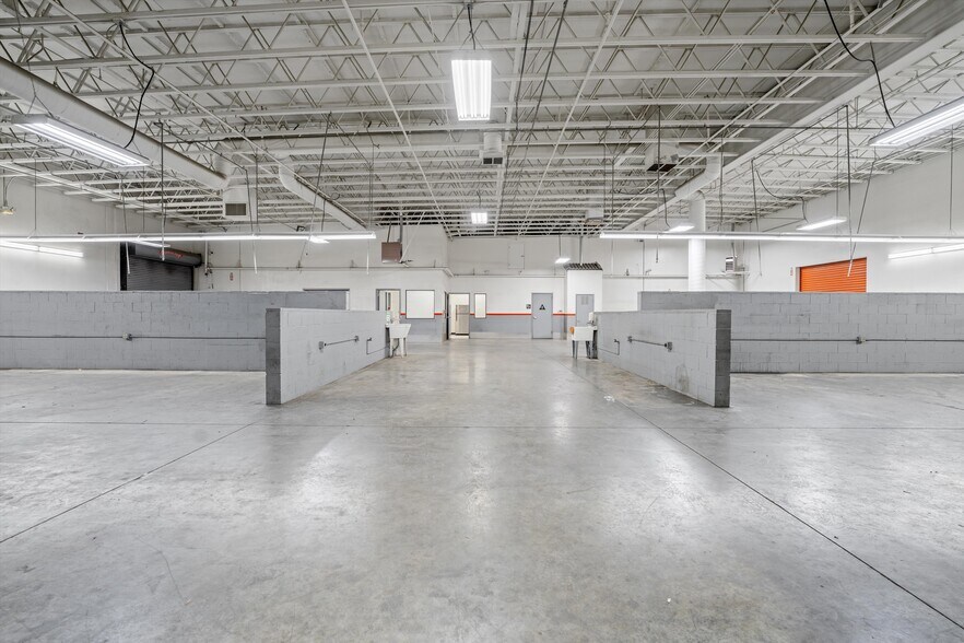 More Photos Of 1759 W Avenue J12, Lancaster Freestanding For Lease