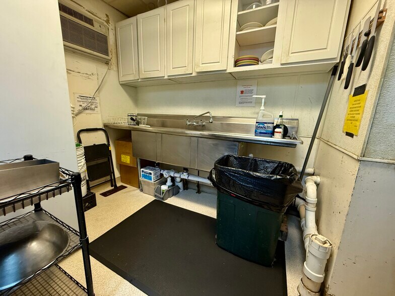 More Photos Of 11 E Washington, Chester Restaurant For Sale