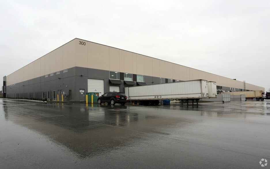 More Photos Of 19100 Airport Way, Pitt Meadows Warehouse For Lease
