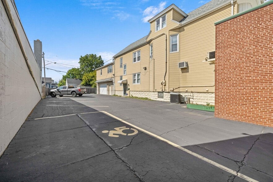 More Photos Of 1975 Seneca St, Buffalo Office For Sale