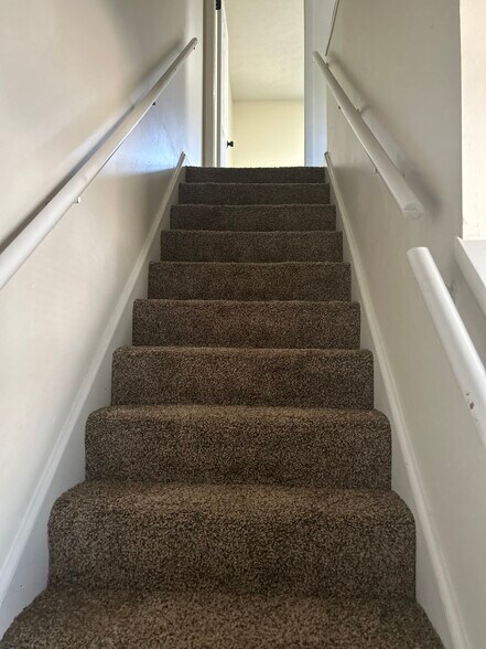 More Photos Of 3074 Howey Rd, Columbus Apartments For Sale