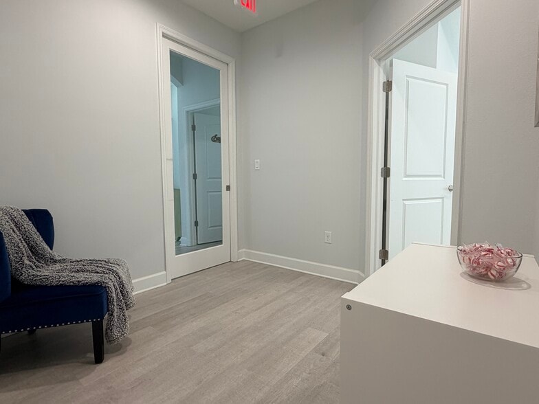 More Photos Of 3000 Allegra Way, Lutz Office For Lease