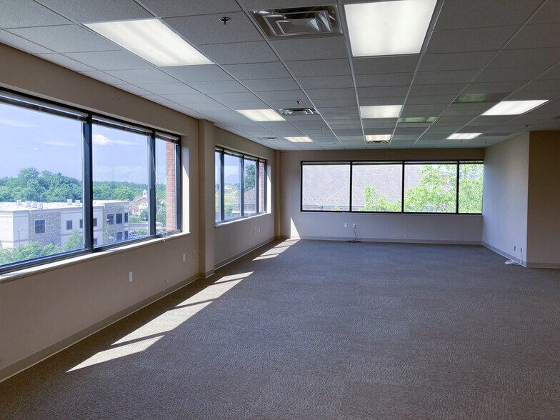 More Photos Of 2805 Old Post Rd, Harrisburg Medical For Lease