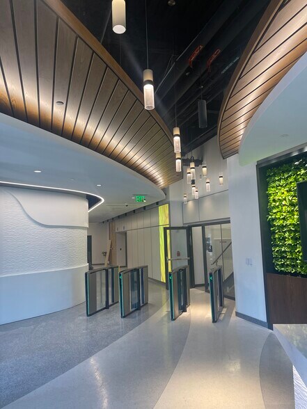 More Photos Of 4101 Market St, Philadelphia Office For Lease