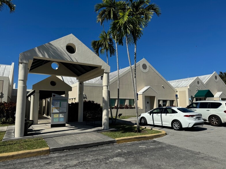 More Photos Of 7800 SW 87th Ave, Miami Unknown For Lease