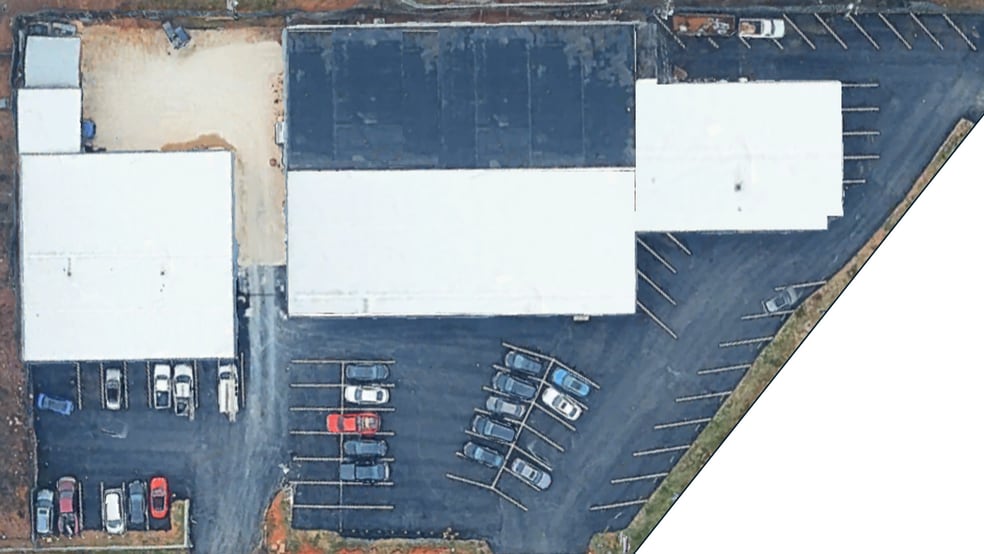 More Photos Of 2921-2937 Gibbon Rd, Charlotte Unknown For Lease