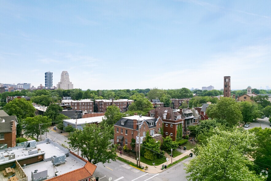 More Photos Of 449 N Euclid Ave, Saint Louis Office For Lease