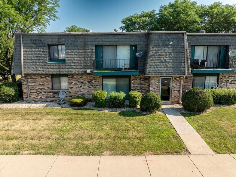 More Photos Of 725 E Glenwood Lansing Rd, Glenwood Apartments For Sale