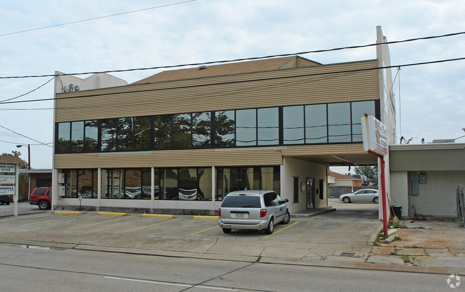More Photos Of 4425 Clearview Pky, Metairie Office For Lease