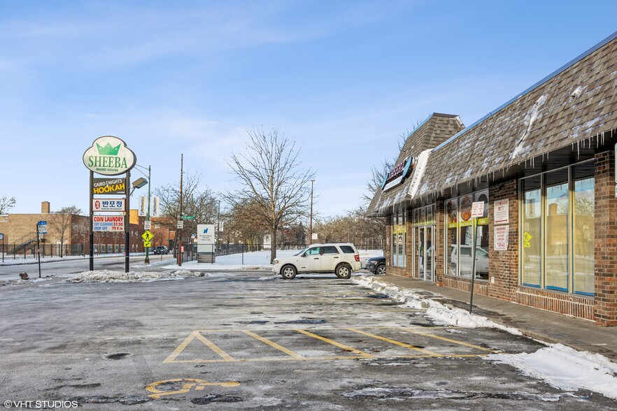 Primary Photo Of 3446-3456 W Foster Ave, Chicago Storefront For Lease