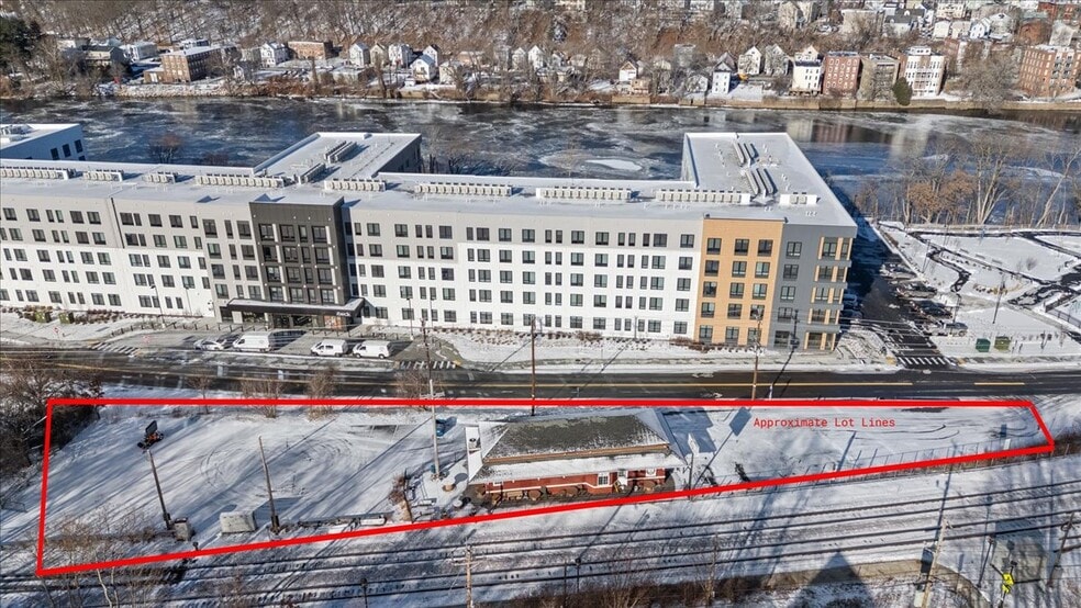 More Photos Of 30 Railroad Ave, Haverhill Restaurant For Sale