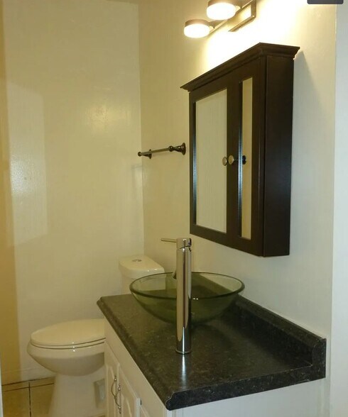More Photos Of 4367 W 142nd St, Hawthorne Apartments For Sale