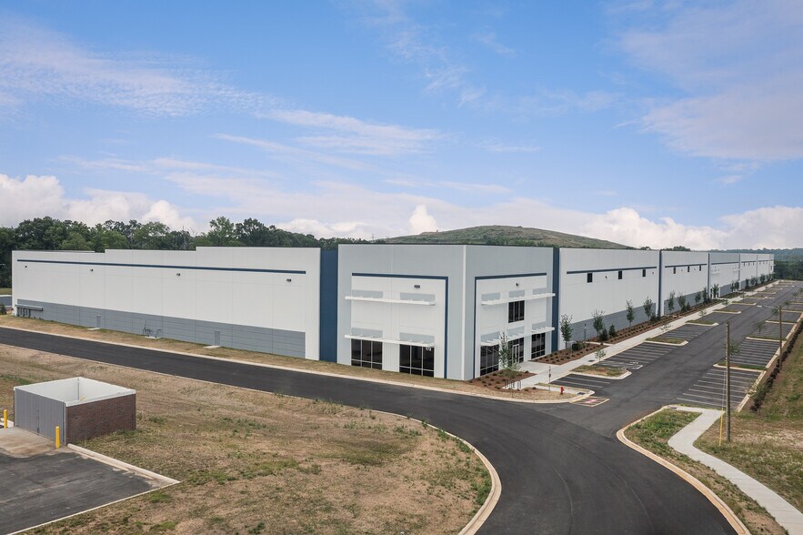 More Photos Of 172 Pitts School Rd SW, Concord Distribution For Lease