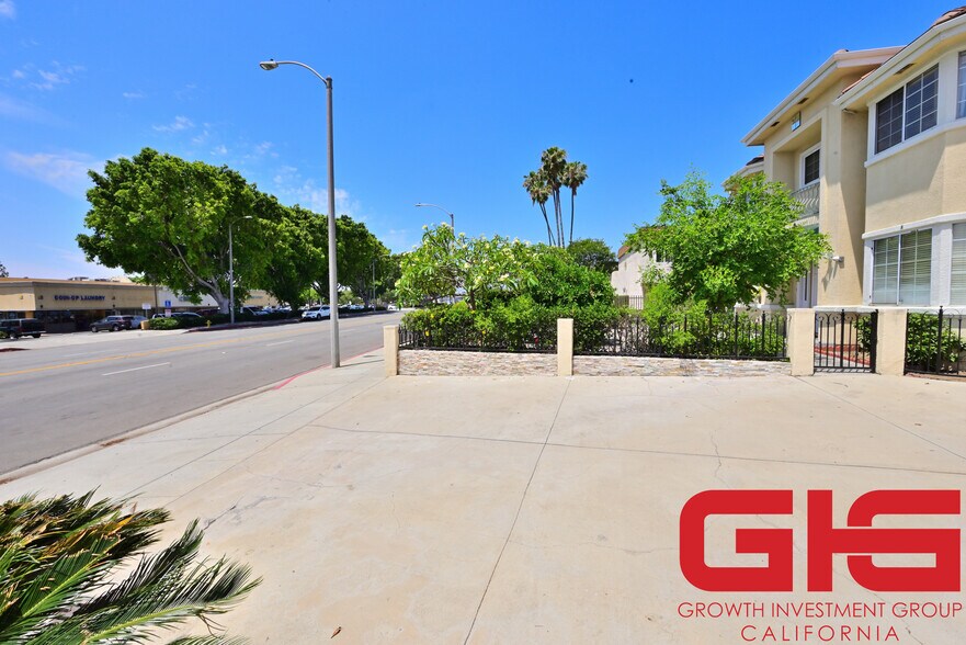 More Photos Of 833 W Duarte Rd, Arcadia Apartments For Sale