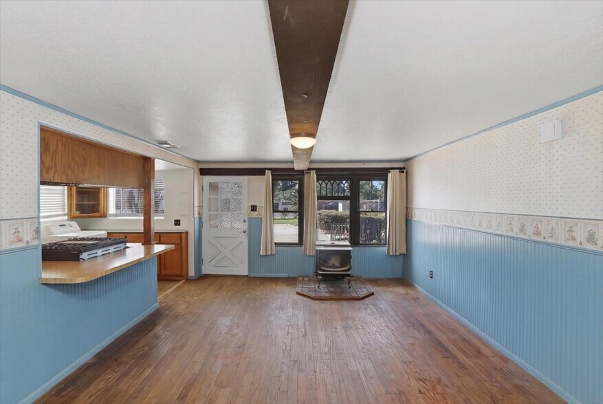 More Photos Of 4266 Walnut Ave, Chino Specialty For Sale