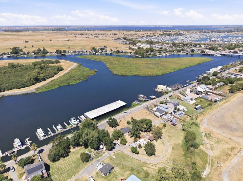 More Photos Of 2600 Dutsch Slough Rd, Oakley Marina For Sale