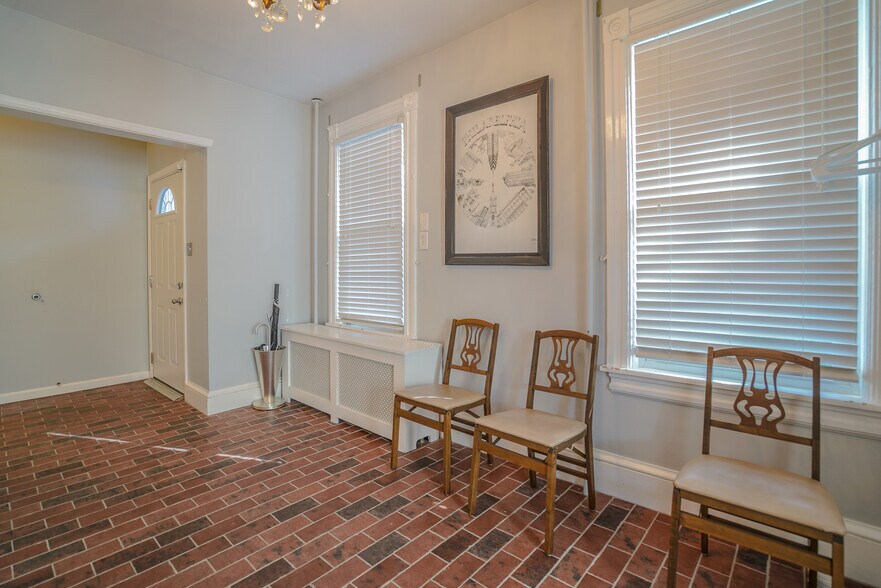 More Photos Of 625 Byberry Rd, Philadelphia Funeral Home For Sale