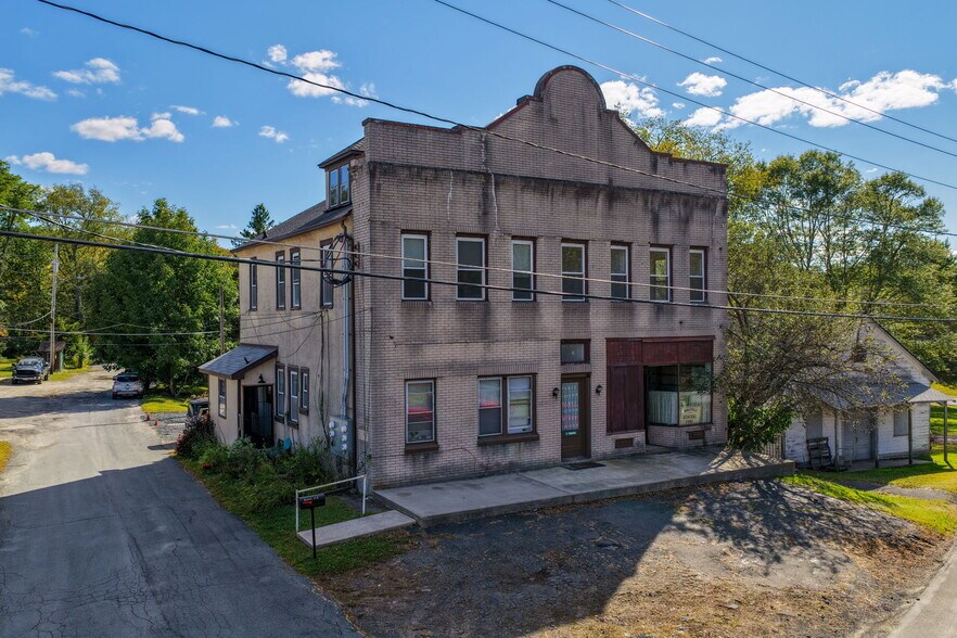 More Photos Of 9 Mongaup Rd, Hurleyville Apartments For Sale