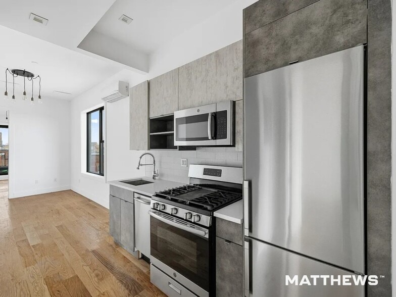 More Photos Of 856 Greene Ave, Brooklyn Apartments For Sale