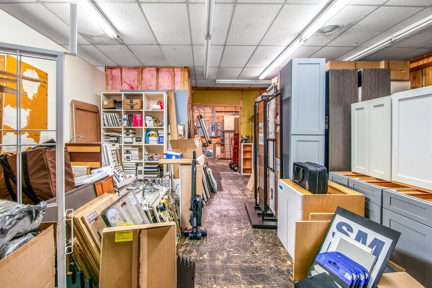 More Photos Of 100 N Talbot St, Saint Michaels Storefront For Sale