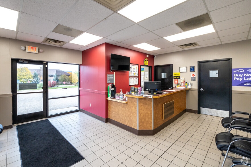 More Photos Of 7479 Egan Dr, Savage Auto Repair For Sale